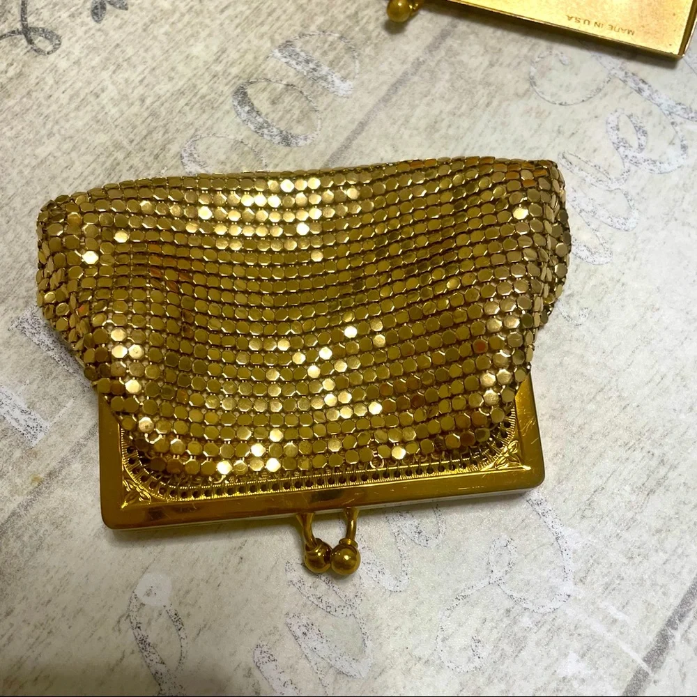 2/ Whiting & Davis Silver Mesh Coin Purse - 1930's Wallet